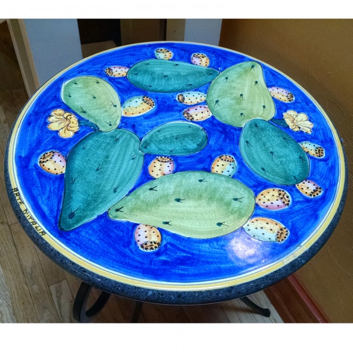 20'' Italian Volcanic Table - Cactus