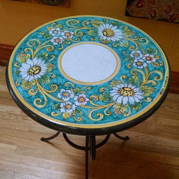 20'' Italian Volcanic Table - Daisies on Turquoise