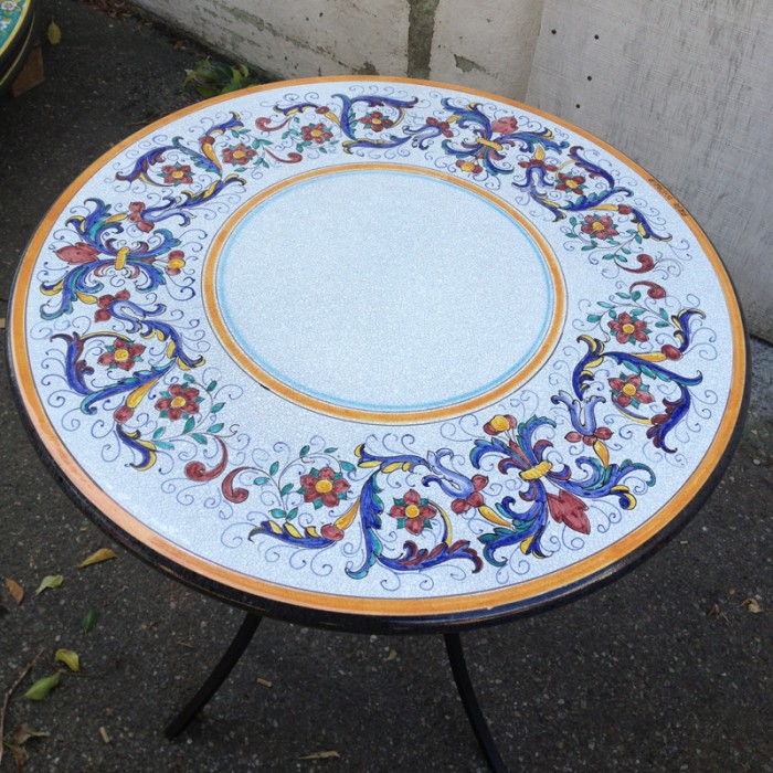 47” Italian Volcanic Table – Ricco